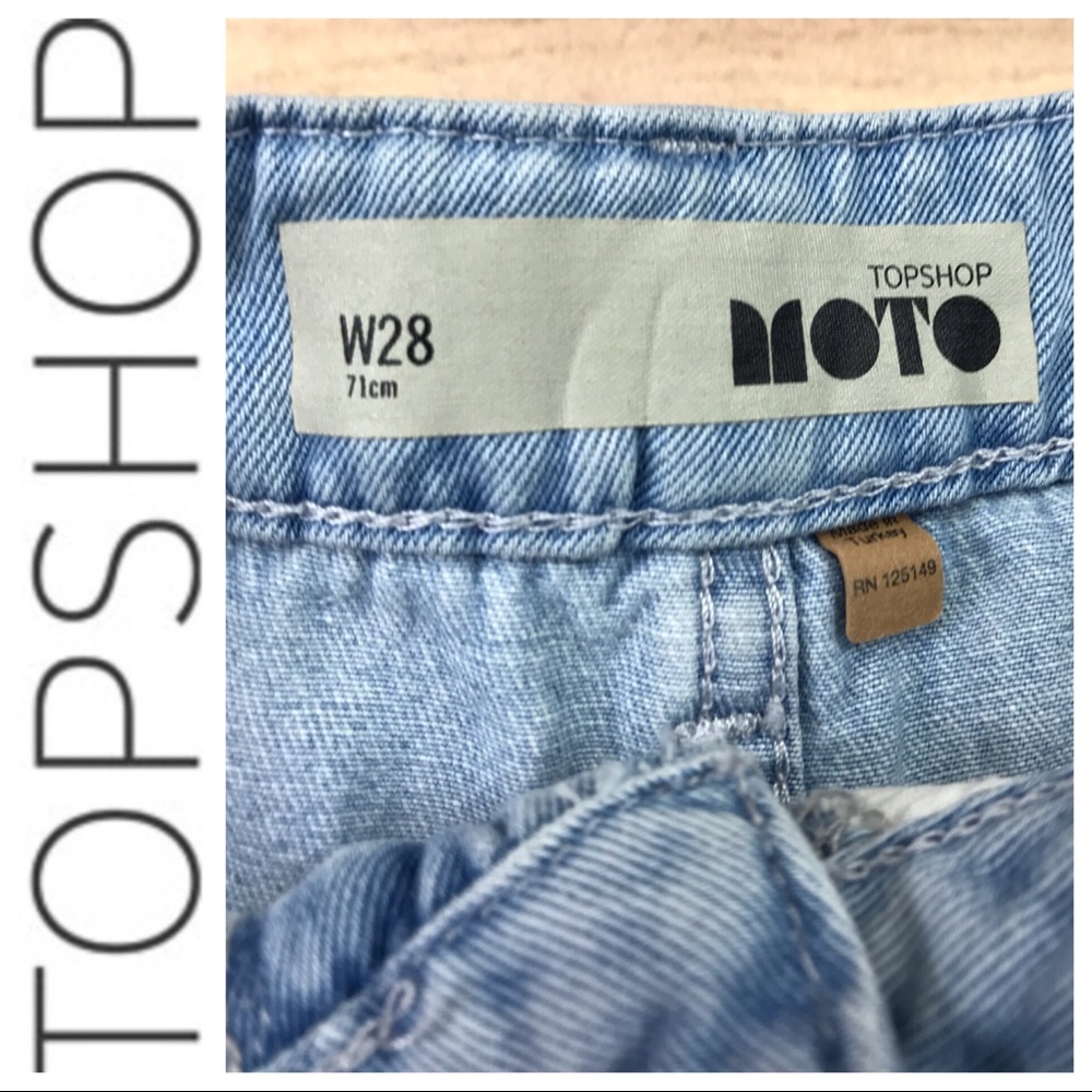 💕SALE💕Topshop Denim Cutoff Shorts - Picture 4 of 7